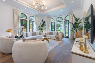 Premier Beachside Villa with Community Pool Access, Perfectly Located Near Nakheel Mall, the Monorail, and Aquaventure Waterpark, Canal Cove, Palm Jumeirah by Deluxe Holiday Homes - 8