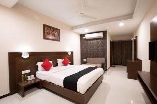Hotel Ayushi Park # Palace Near Mahakal Temple And Railway Station - Fully Air Conditioned rooms,wifi And Lift And Resturant ,Parking Available-Best Hotel - 8