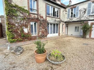 Un jardin au bord de l'eau - 1