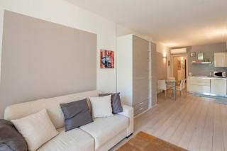 Lillo's Apartment - Relax & Pool - 9
