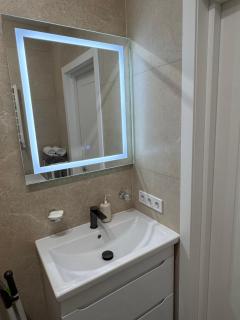 Compass Apartments Елітний Житловий комплекс - 4