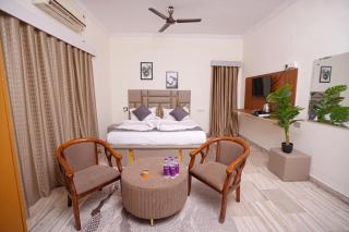 Hotel Film Suites - 2