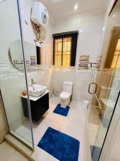 Tee and Tee 4 Bedroom Apartment, Victoria Island, Lagos, Nigeria - 3