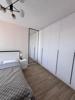 Compass Apartments Елітний Житловий комплекс - 8