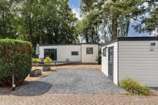 Chalet for 4 on the Veluwe - 2