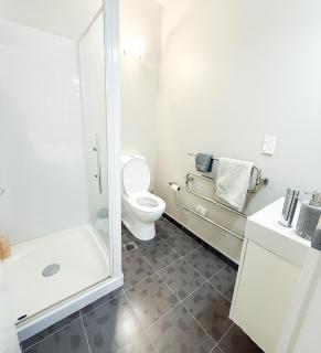 Elegant City Central Living - 7