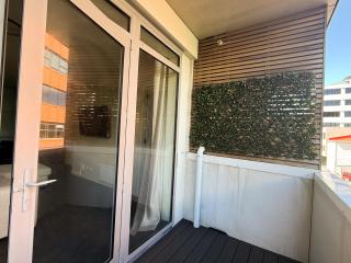 Elegant City Central Living - 1