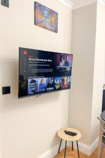 Luxe Apt in Central London Near Station, Shops etc & Free Wi-Fi - 4