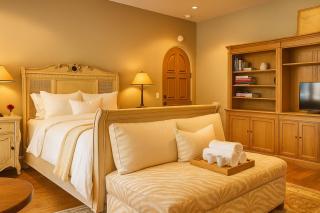 Beverly Hills Rodeo Drive Homestay Retreat - 2
