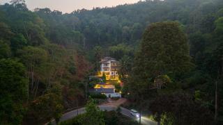 SaffronStays Tanjore - Heritage Home in Coorg - 8