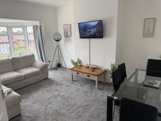 Cosy 2 bedroom bungalow nr coast - 0