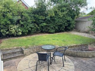 Cosy 2 bedroom bungalow nr coast - 9