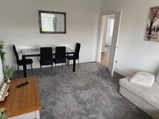 Cosy 2 bedroom bungalow nr coast - 8