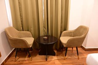 Hotel Royal Suites - 4