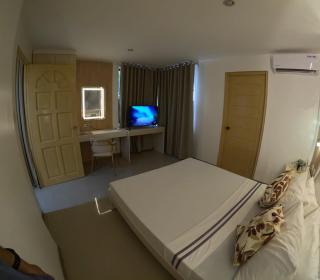 Casa Maria-River view -2 storey house - 9