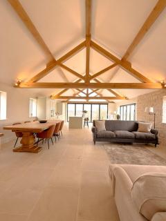 The Cotswold Barn - 9