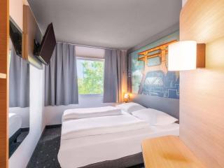 B&B HOTEL Würzburg-Ost - 0