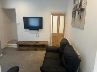 George Guest House 1 - 6