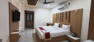 Sri Sola Raja Residency - 1