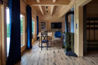LITTLE KOIS VILLAGE - 6