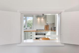 21 Owers Way, West Wittering - 1