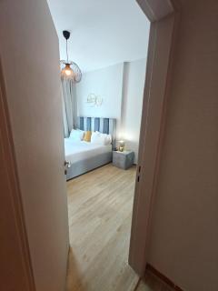 Two Bedroom Apartment Marina View - 8