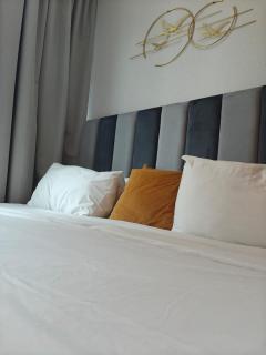Two Bedroom Apartment Marina View - 7