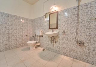 Ministers Mansion Pool Resort Kanthalloor by VOYE HOMES ! Infinity Pool & Scenic Views - 1