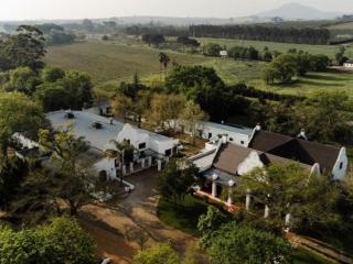 Nooitgedacht Guest Farm Cottages - 8