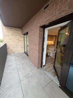 Modern Double Room near Canary Wharf and Excel - 5