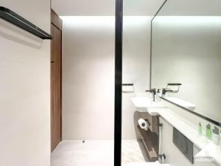 Spacious 1-BR with Balcony & Leisure Facilities - 4