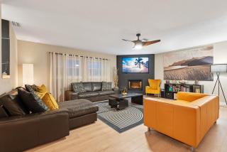 Coastal Canal Front Retreat with Pool & Hot Tub - 6