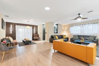 Coastal Canal Front Retreat with Pool & Hot Tub - 5