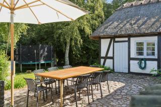 Idyllic Half-Timbered House For 10 Guests - Kettinge - 7