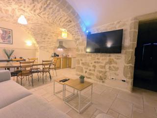 Le Mistral - Pont du Gard - Cozy & Intime - WiFi fibre -TV - 0