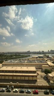 شقة بإطلالة بانورامية علي النيل - 6