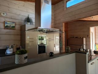 Spacieux Chalet en Bois Massif au coeur du Finistère - 1