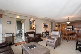 Woodrun Lodge 503 | Ski-In-Ski-Out, Upper Floor Views, Pool, Hot Tub, Gym - Whistler - 7