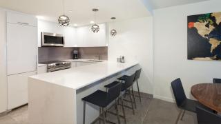 Woodrun Lodge 307 | Sleek Slopeside Unit w/ Pool, Hot Tub, & Heated Floors - Whistler - 2