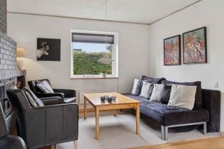 Charming Holiday Home In Marielyst - 7