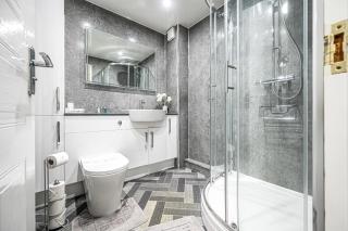Super Prime Luxury Waterfront View Dbay By Tba - 5
