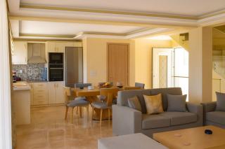 Pantokratoras Villas - Corfu Private Pool & Luxury Retreats - 4