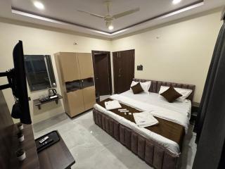 Hotel Legacy Grand - Rooms & Suites - Near AIG Hospital - 6