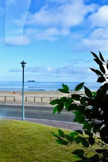 3-bedroom beach house - 1