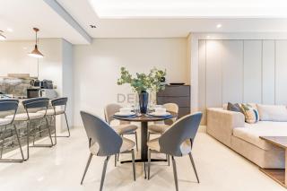 Spacious High-Floor 2BR with Stunning City and Burj Khalifa Views, Quick Drive to Downtown, and Steps from the Bus Station, Nobles, Business Bay by Deluxe Holiday Homes - 4