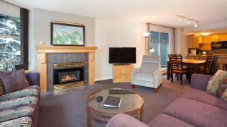 Woodrun Lodge 217 | Ski-In Ski-Out Condo - Walk to Upper Village w/ Hot Tub, Pool + Free Parking - 0