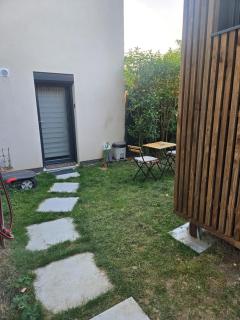 Perle Urbaine : Jardin Spacieux! - 8
