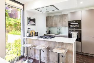 Modern Tufnell Park & Kentish Town Retreat - 1