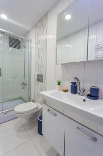 Modern flat with balcony near to Galataport - 1