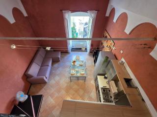 Old Town, Loft with Square View - 9